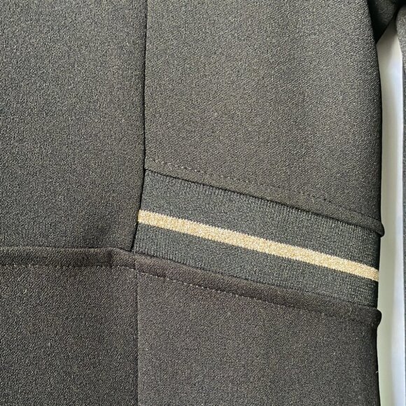 Jaime de Vie Long Sleeve Black Dress - Picture 6 of 12